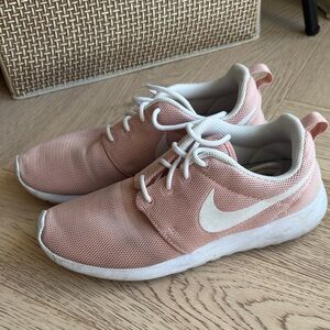Nike Women's Blush Pink Mesh Running Sneakers with White Swoosh